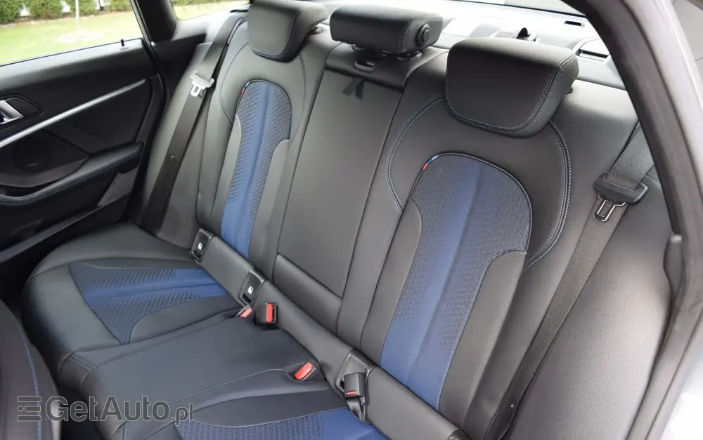 BMW Seria 2 218i M Sport