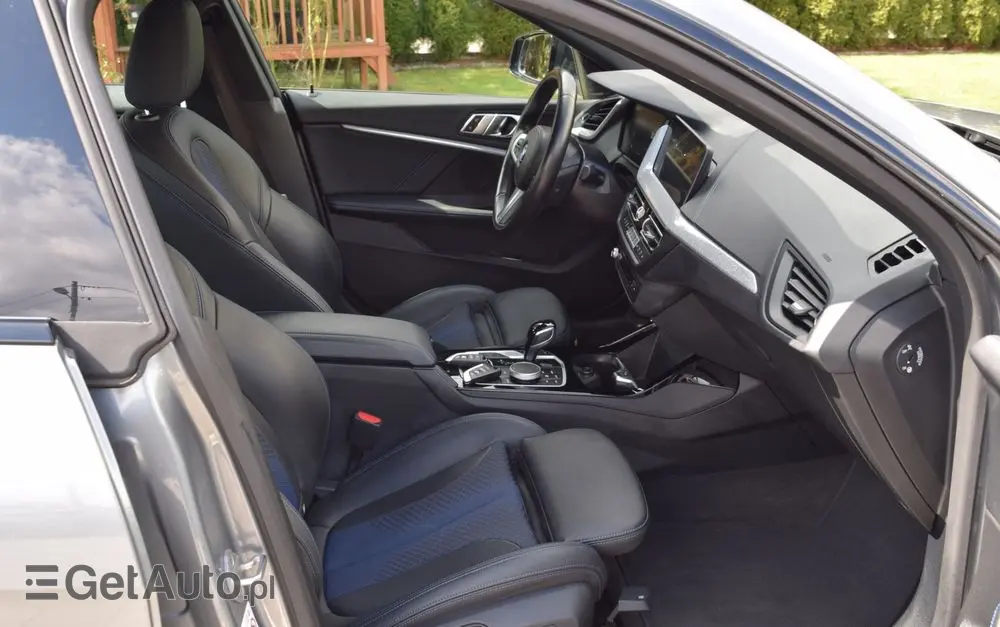 BMW Seria 2 218i M Sport