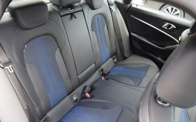 BMW Seria 2 218i M Sport