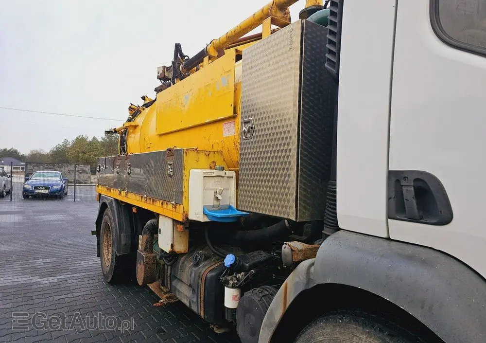 VOLVO FULLER TANKERS 2008 WUKO do zbierania odpadów płynnych 