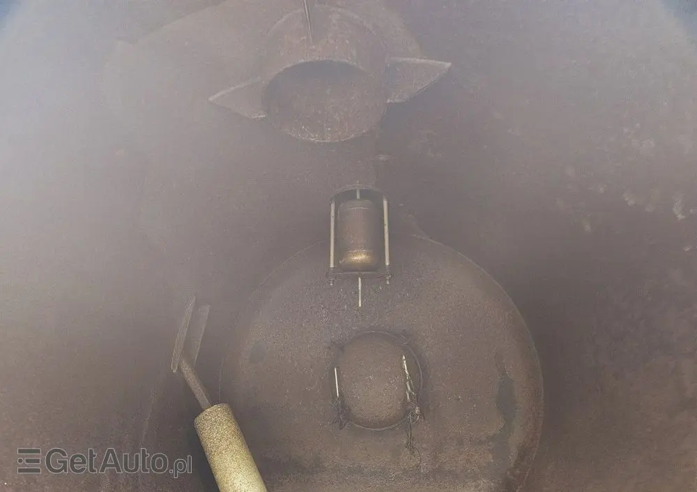 VOLVO FULLER TANKERS 2008 WUKO do zbierania odpadów płynnych 