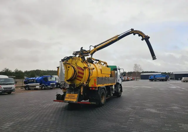 VOLVO FULLER TANKERS 2008 WUKO do zbierania odpadów płynnych 