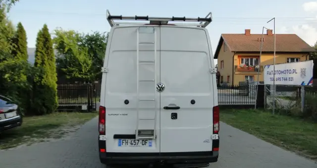 VOLKSWAGEN CRAFTER 