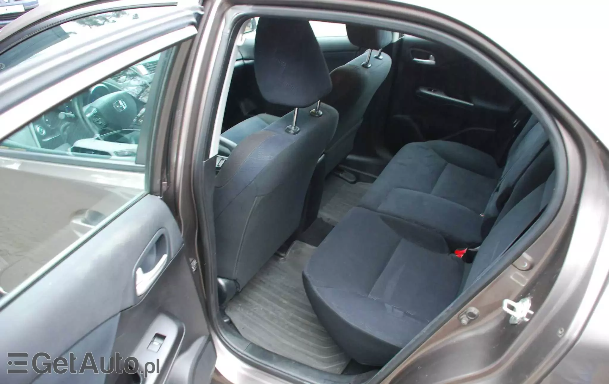 HONDA Civic 1.8i-VTEC Sport