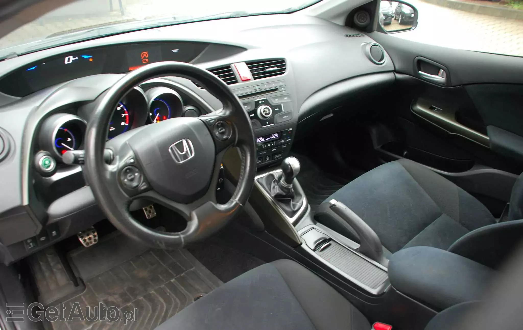 HONDA Civic 1.8i-VTEC Sport