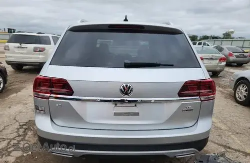 VOLKSWAGEN Atlas 