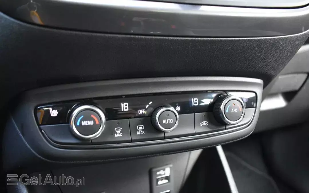 OPEL Crossland X 1.6 Diesel Selection