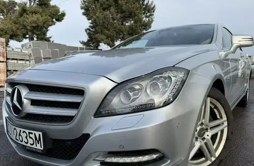 MERCEDES-BENZ CLS 