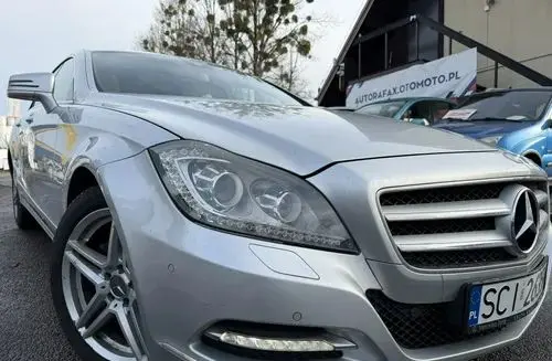 MERCEDES-BENZ CLS 