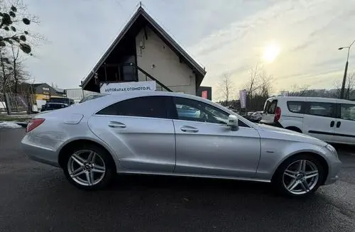 MERCEDES-BENZ CLS 