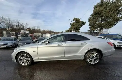 MERCEDES-BENZ CLS 