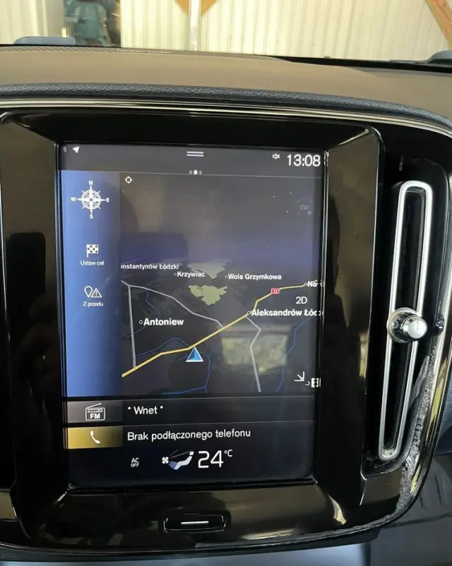 VOLVO XC 40 T3 Geartronic Momentum