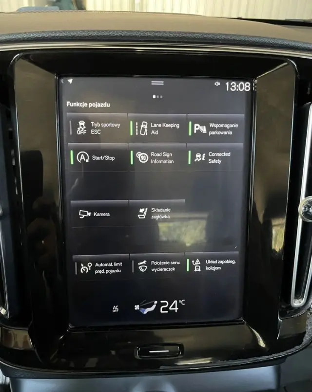 VOLVO XC 40 T3 Geartronic Momentum