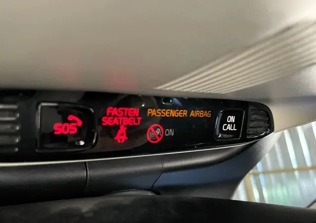 VOLVO XC 40 T3 Geartronic Momentum