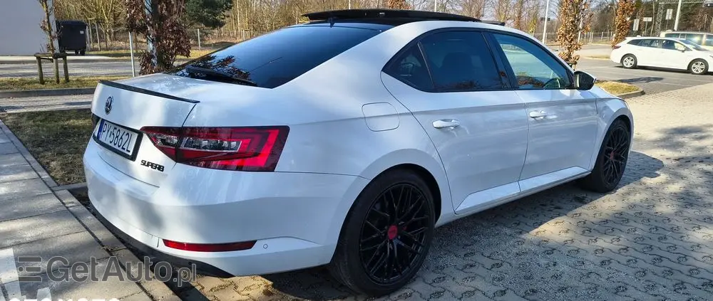 SKODA Superb 2.0 TDI L&K DSG