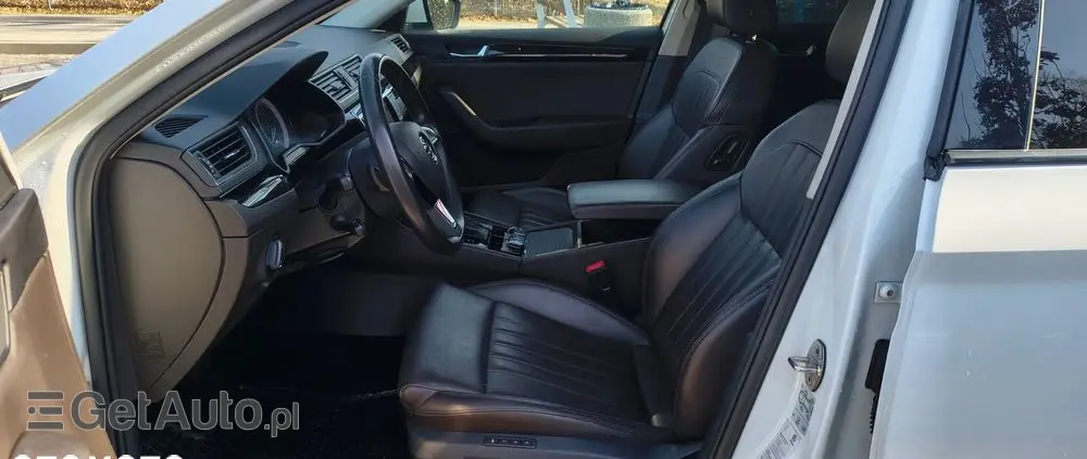 SKODA Superb 2.0 TDI L&K DSG