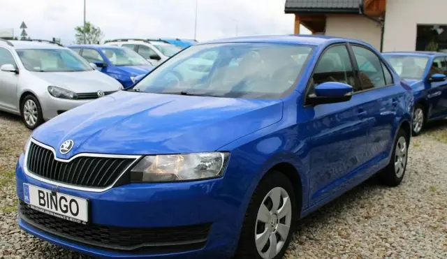 SKODA Rapid 