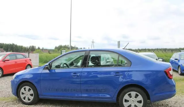 SKODA Rapid 