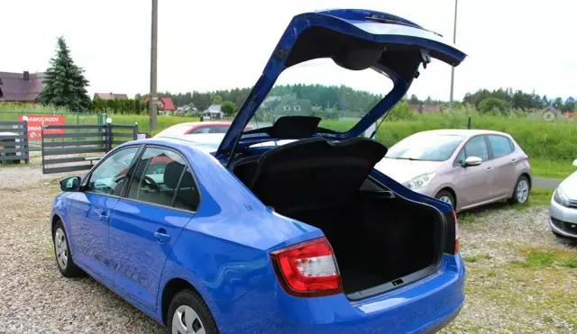 SKODA Rapid 