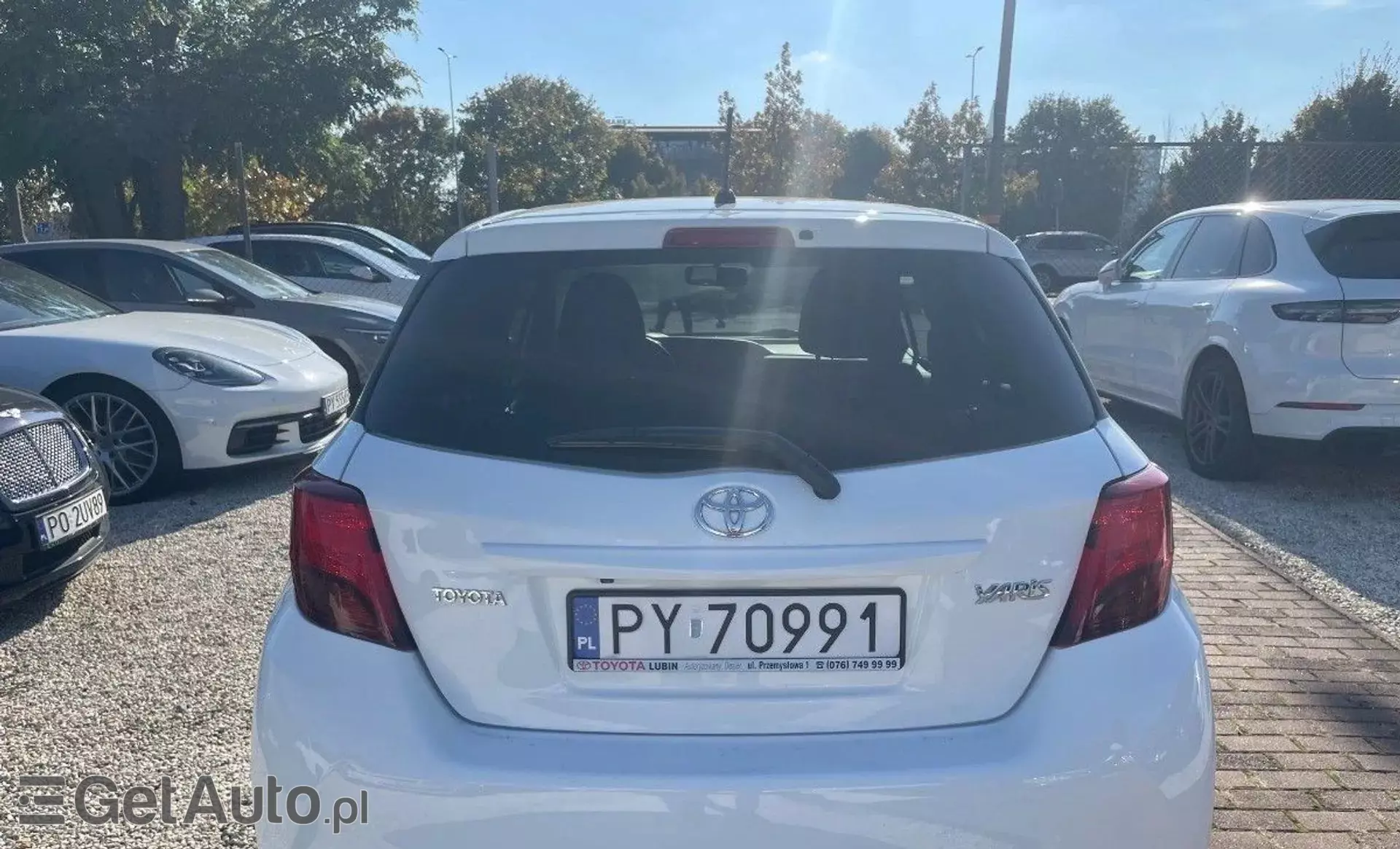 TOYOTA Yaris 