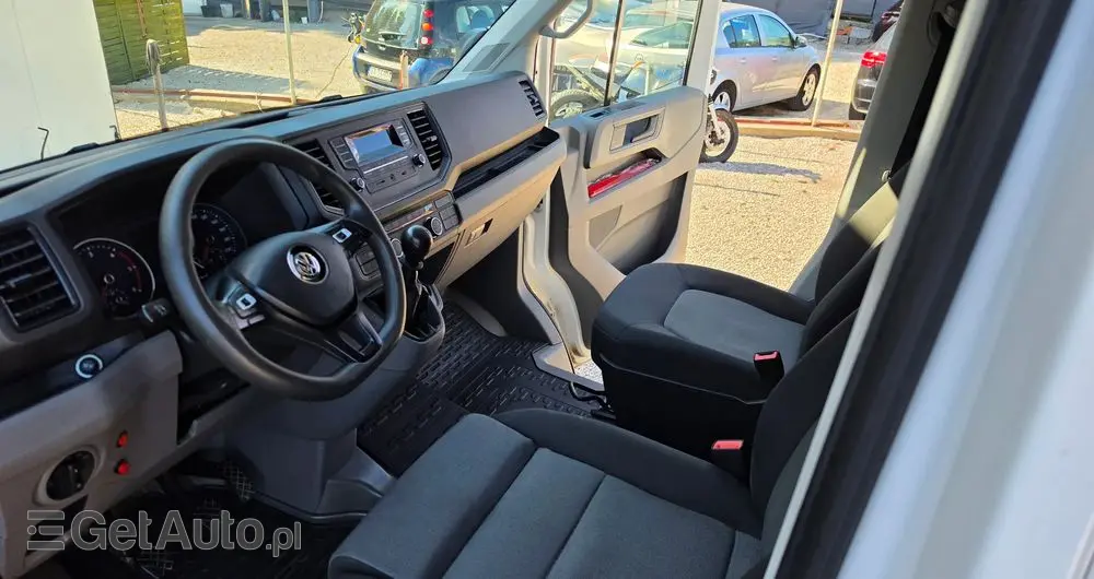 VOLKSWAGEN Crafter 