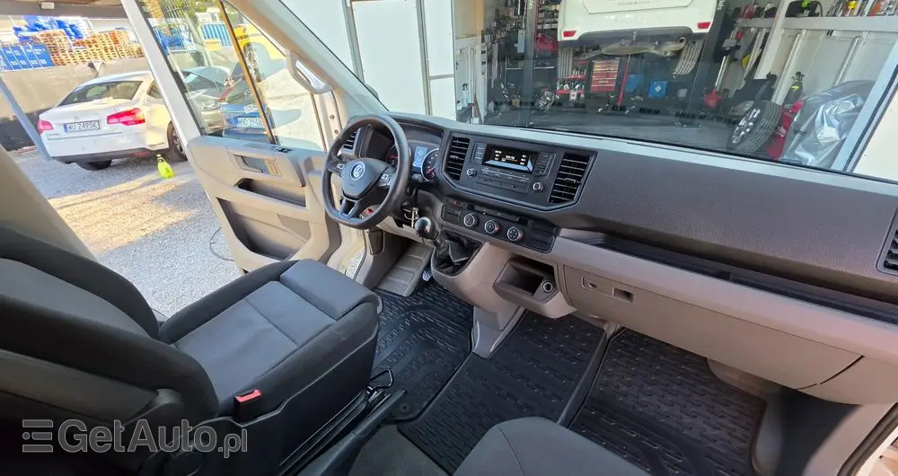 VOLKSWAGEN Crafter 