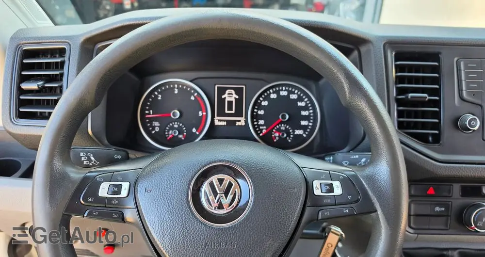 VOLKSWAGEN Crafter 