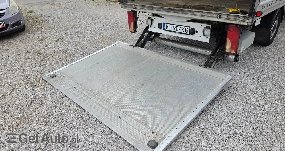 VOLKSWAGEN Crafter 