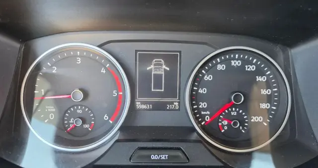 VOLKSWAGEN Crafter 