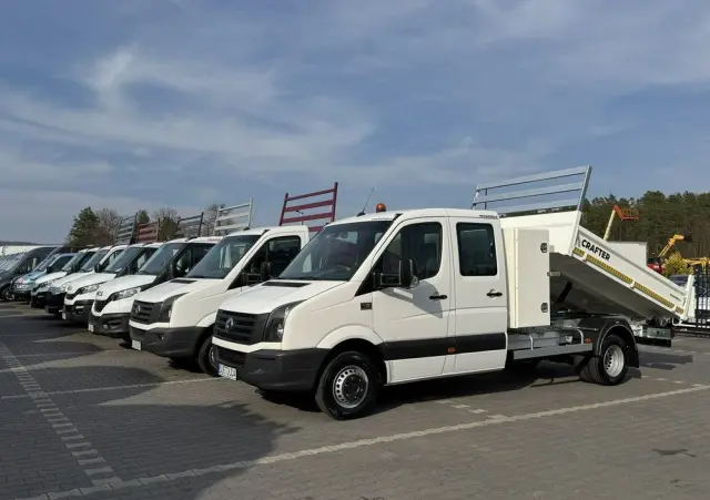 VOLKSWAGEN Crafter 