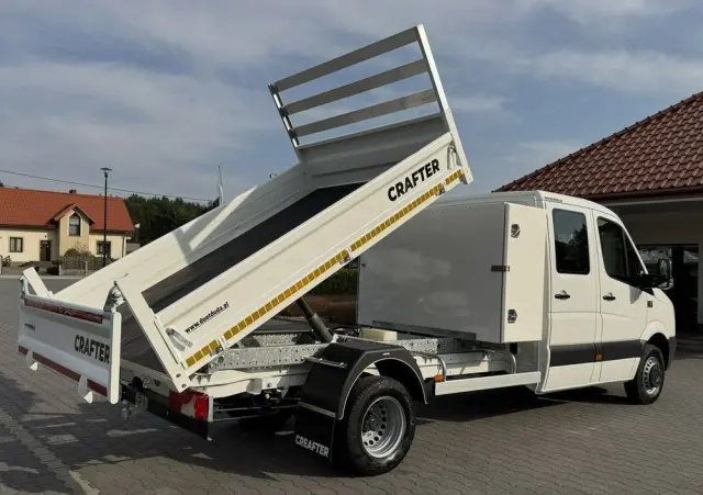 VOLKSWAGEN Crafter 