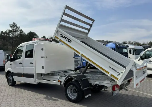 VOLKSWAGEN Crafter 