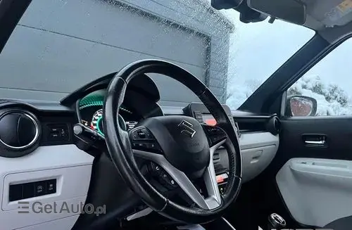 SUZUKI Ignis 