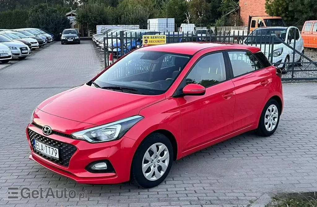 HYUNDAI I20 