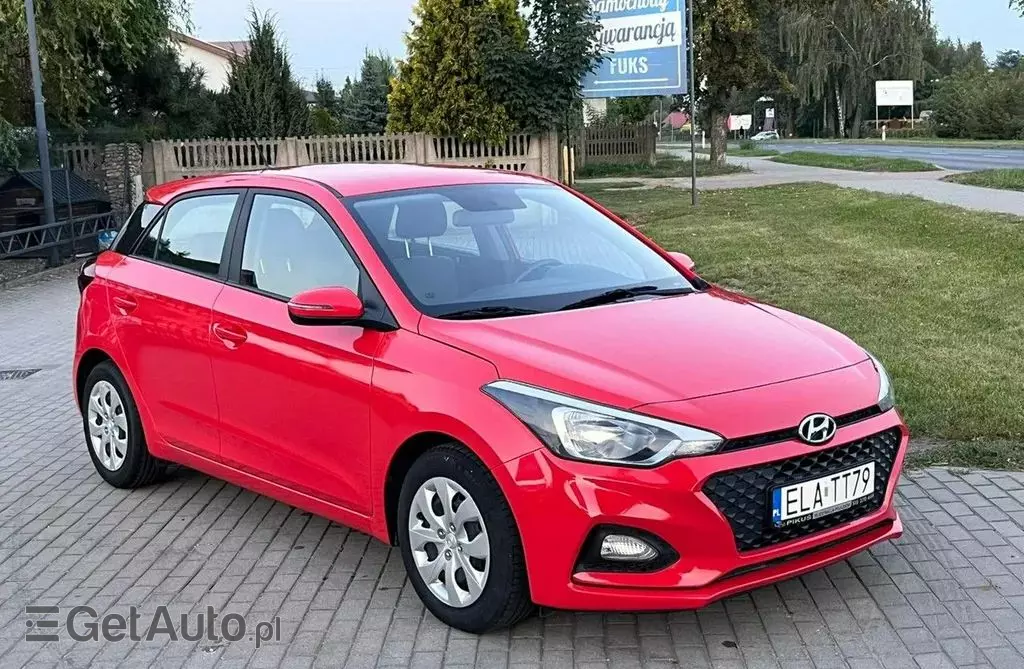 HYUNDAI I20 