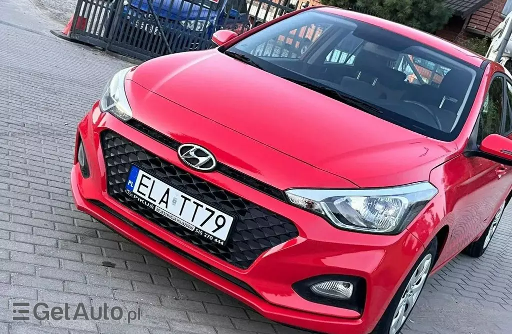 HYUNDAI I20 