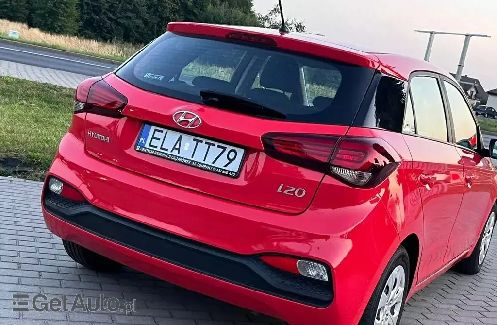 HYUNDAI I20 