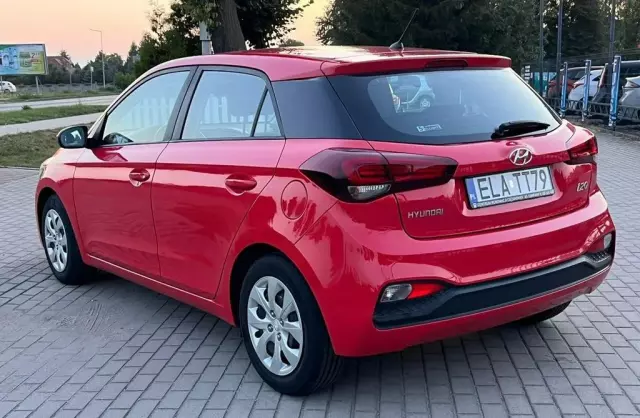 HYUNDAI I20 