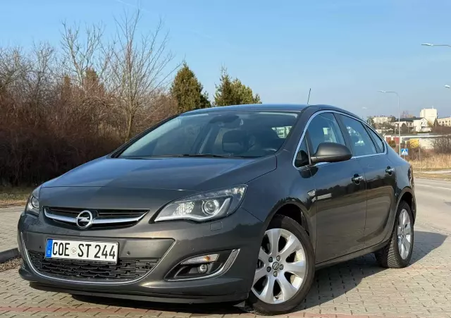OPEL Astra 1.4 Turbo Innovation