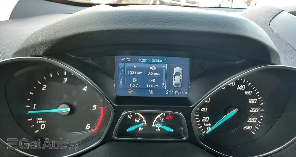 FORD Kuga 2.0 TDCi 2x4 Trend