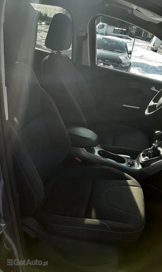 FORD Kuga 2.0 TDCi 2x4 Trend