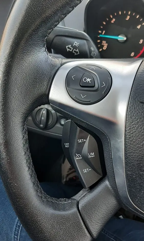 FORD Kuga 2.0 TDCi 2x4 Trend