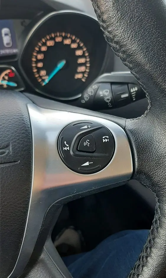 FORD Kuga 2.0 TDCi 2x4 Trend