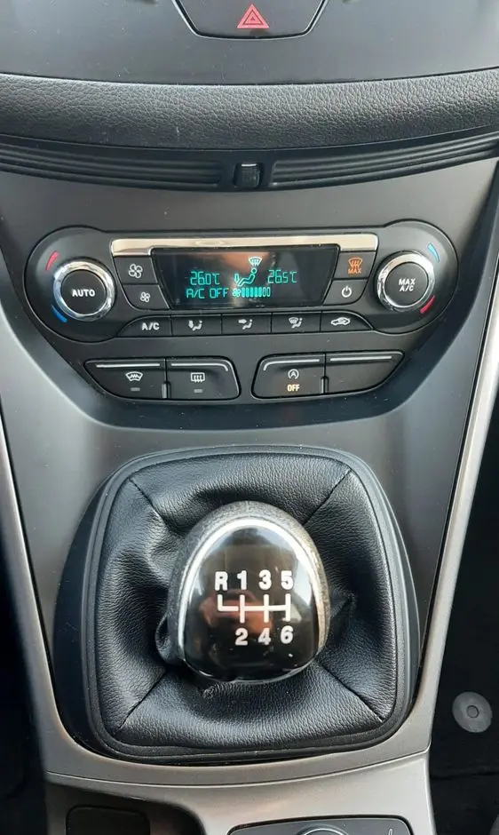 FORD Kuga 2.0 TDCi 2x4 Trend