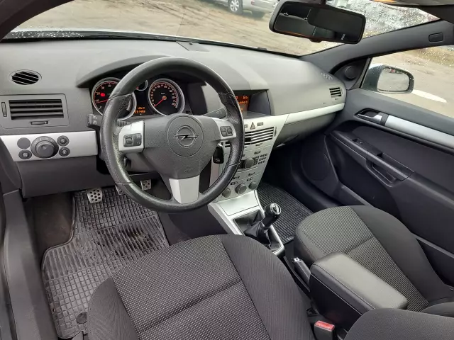 OPEL Astra Edition