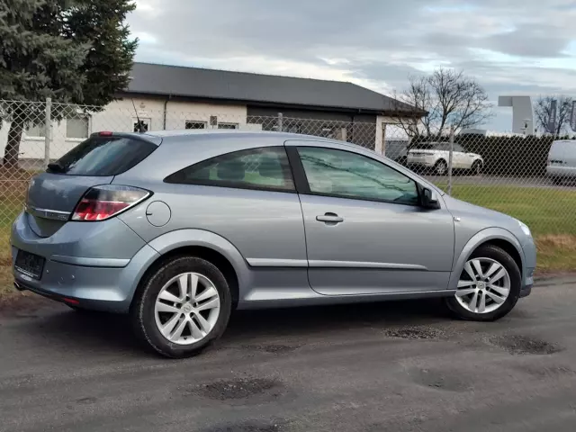 OPEL Astra Edition