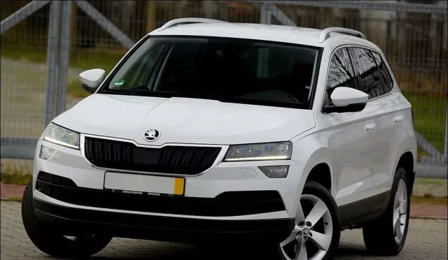 SKODA Karoq 