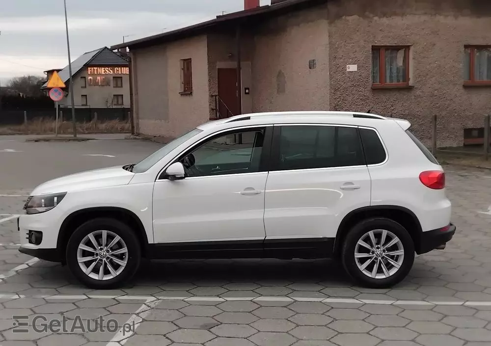 VOLKSWAGEN Tiguan 2.0 TDI DPF 4Motion BlueMotion Technology Cup Track & Style