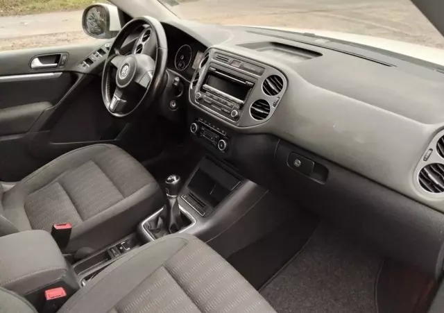 VOLKSWAGEN Tiguan 2.0 TDI DPF 4Motion BlueMotion Technology Cup Track & Style