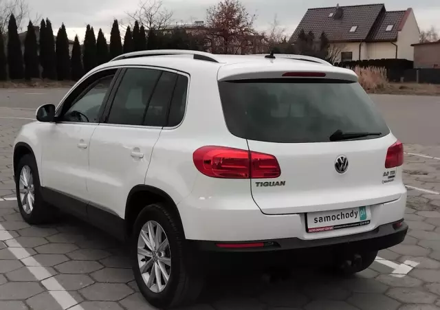 VOLKSWAGEN Tiguan 2.0 TDI DPF 4Motion BlueMotion Technology Cup Track & Style